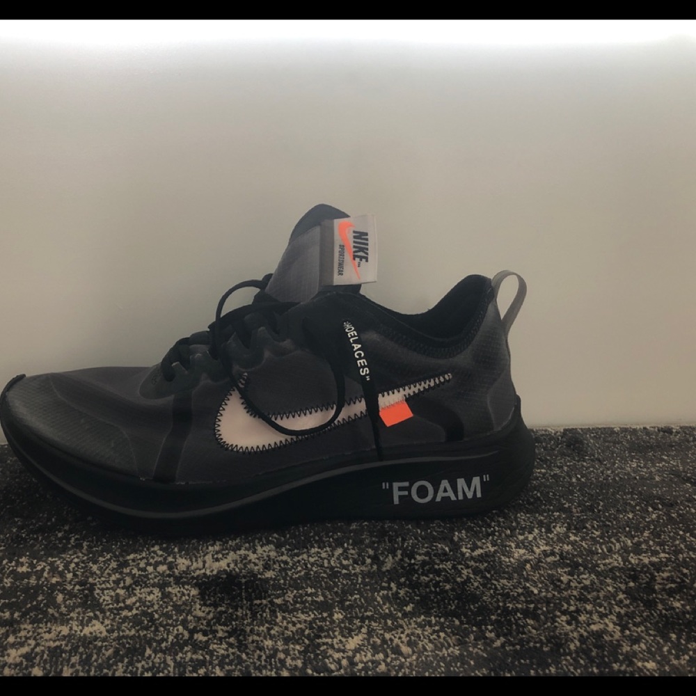 Off white zoom fly size 11 condition 9/10